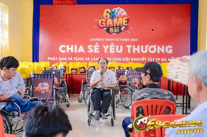 68 game bài giúp đỡ người khuyết tật tại thành phố Đà Nẵng